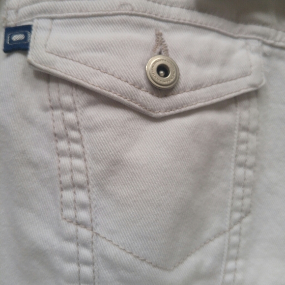 Jacket - Picture 5 of 9